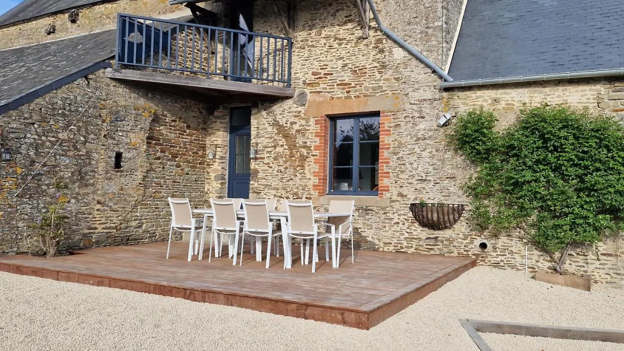 La Maison Du Mont Saint Michel Pontorson Bed & Breakfast