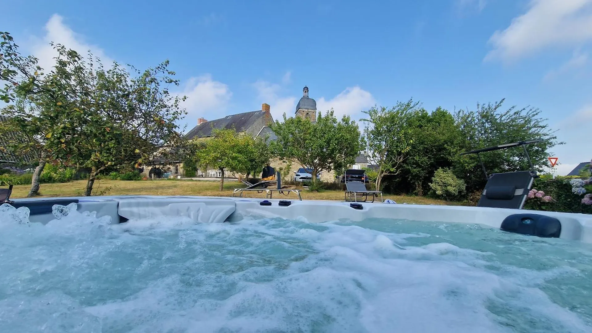 Bed & Breakfast La Maison Du Mont Saint Michel Pontorson