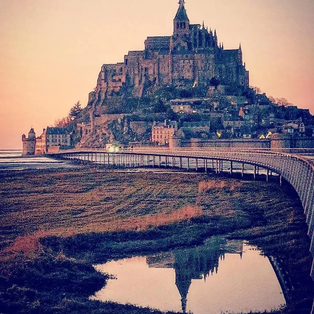 La Maison Du Mont Saint Michel Pontorson Bed & Breakfast