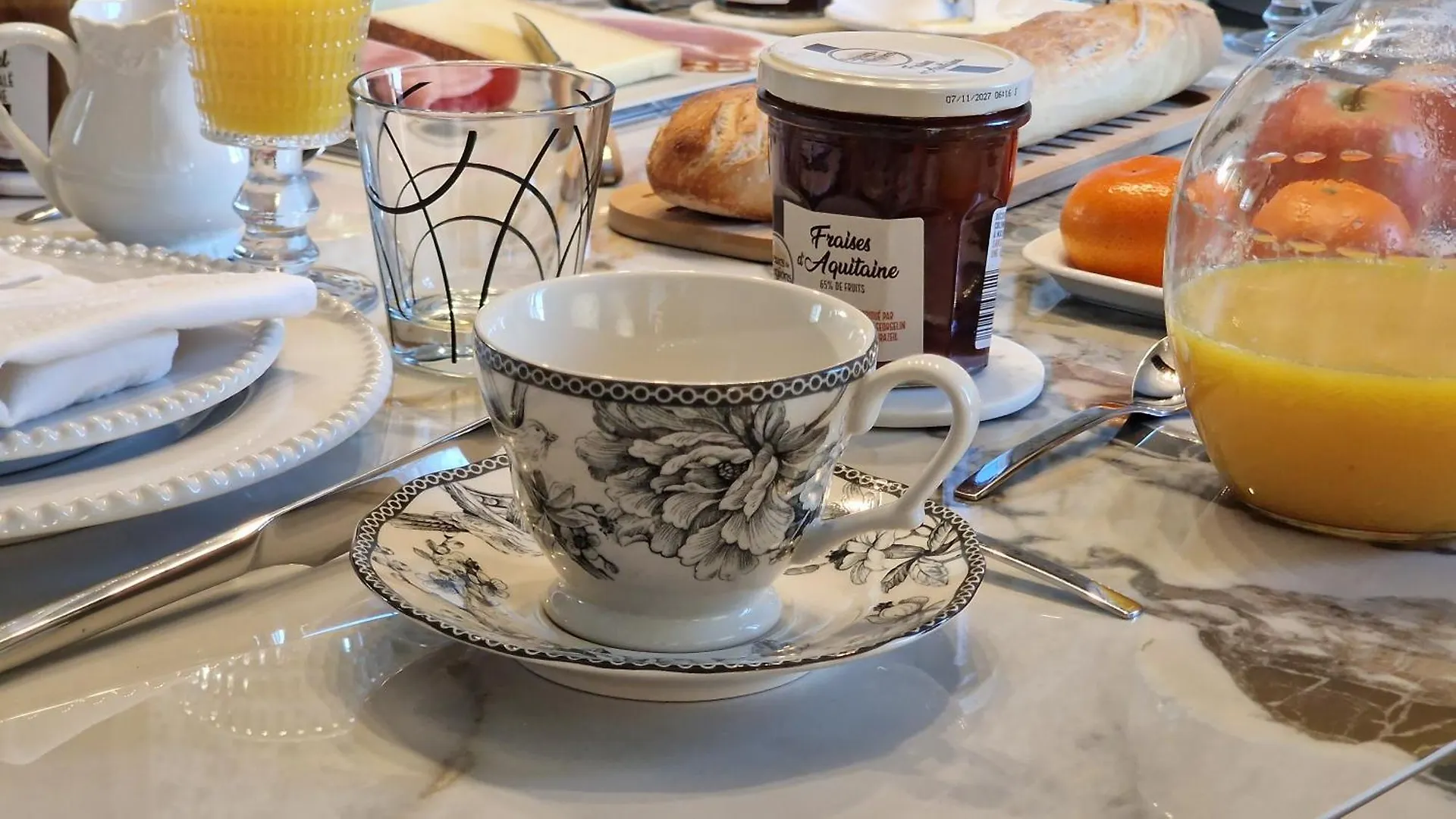 La Maison Du Mont Saint Michel Pontorson Bed & Breakfast
