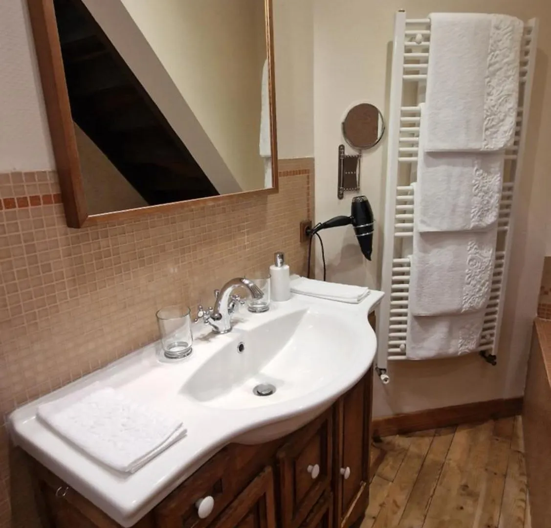 La Maison Du Mont Saint Michel Pontorson Bed & Breakfast