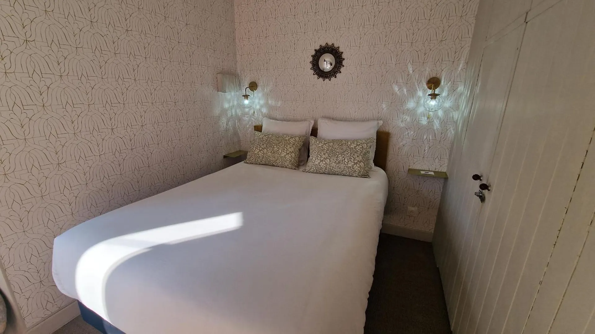 La Maison Du Mont Saint Michel Pontorson Bed & Breakfast